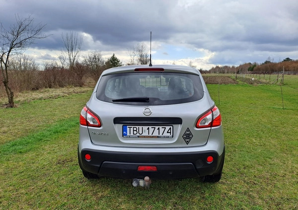 Nissan Qashqai cena 29900 przebieg: 231000, rok produkcji 2010 z Ostróda małe 277